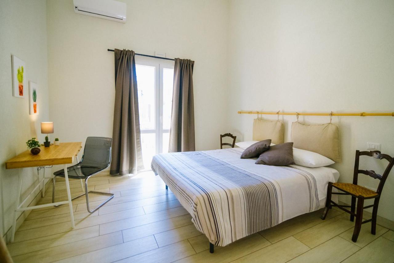 Ciatu Miu Hotel Noto Bagian luar foto