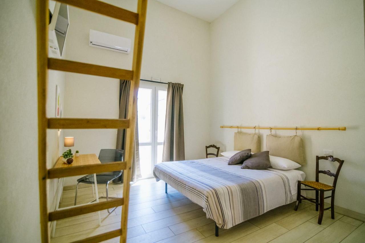 Ciatu Miu Hotel Noto Bagian luar foto