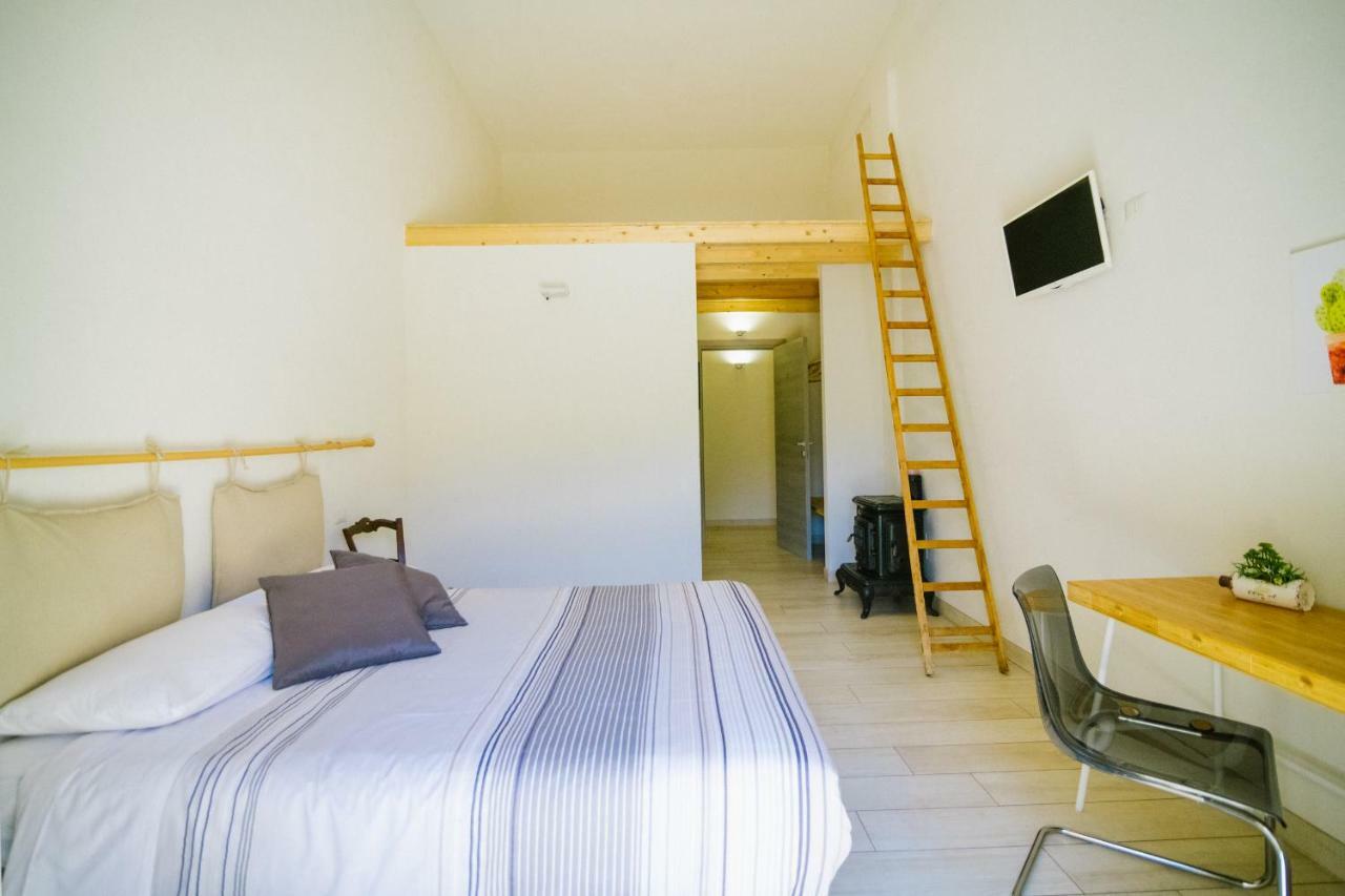 Ciatu Miu Hotel Noto Bagian luar foto